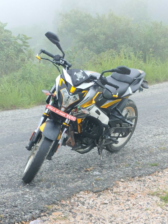 2021 Bajaj Pulsar NS 200 BS6 - Dual ABS